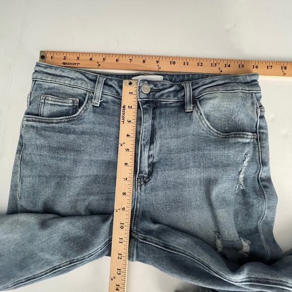 Vervet Women's Straight Leg Distressed Ripped Jeans Light Blue Wash Size 30 - Picture 9 of 11